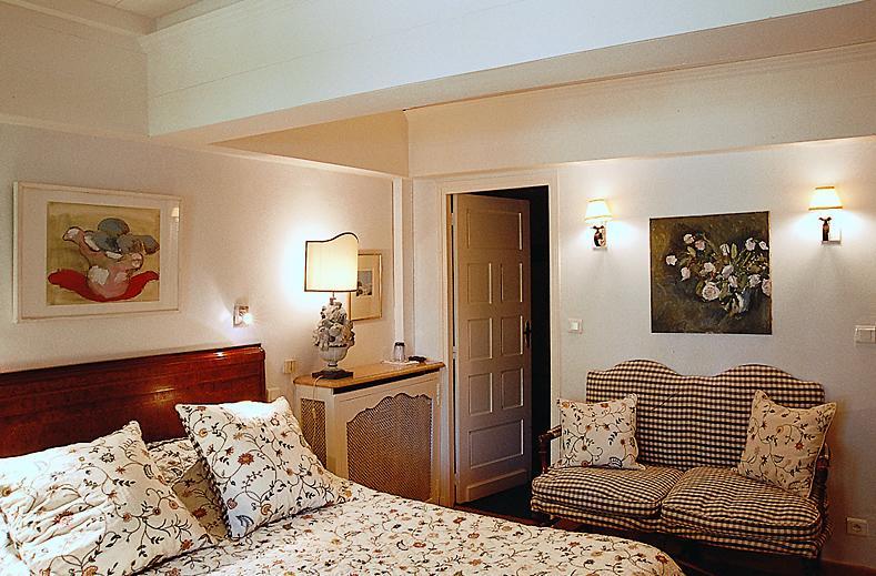 Domaine Du Moulin Hotel Сен-Лоран-дез-Арбр Екстериор снимка